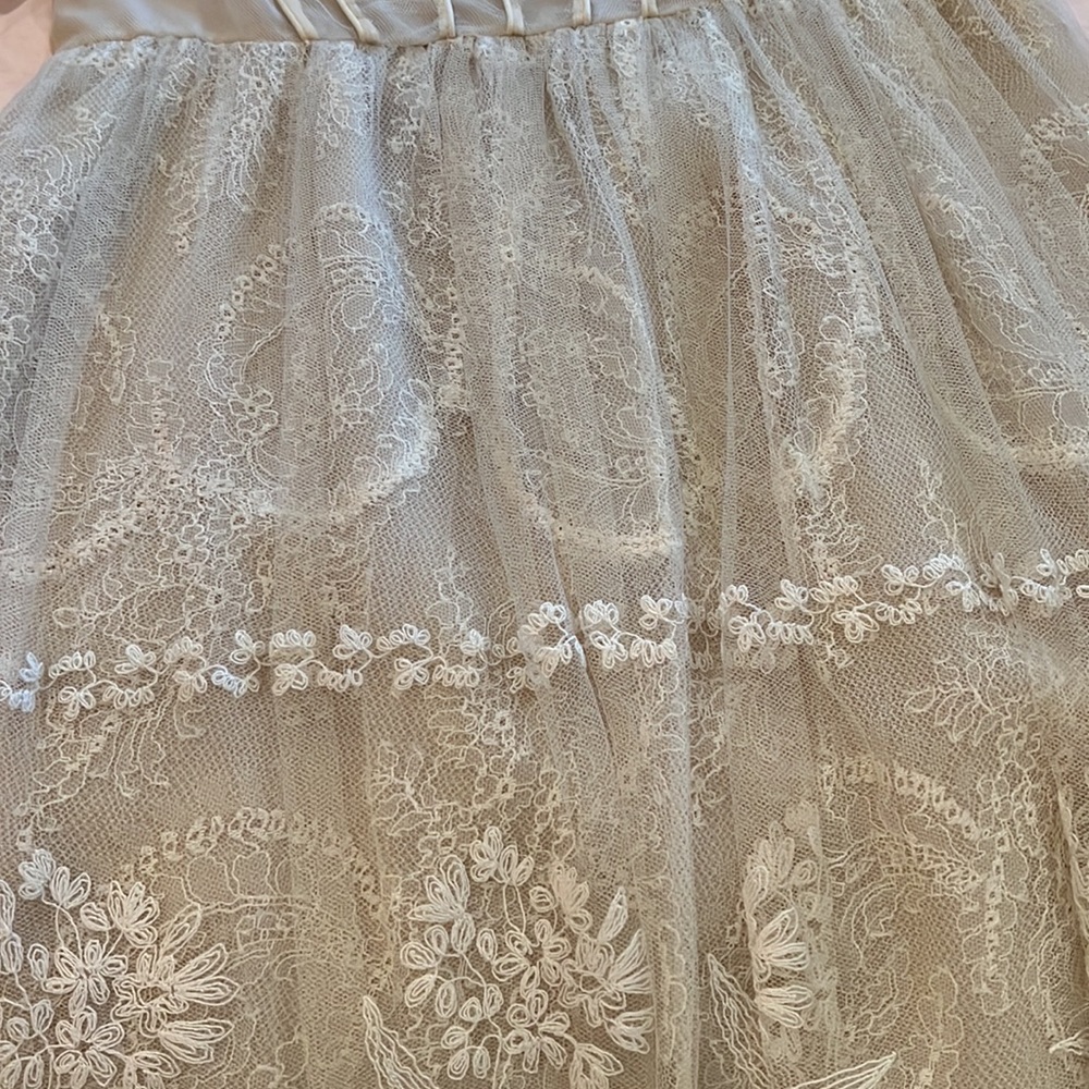Amazing 4 tier lace and tool layered babydoll dress - Picture 4 of 10